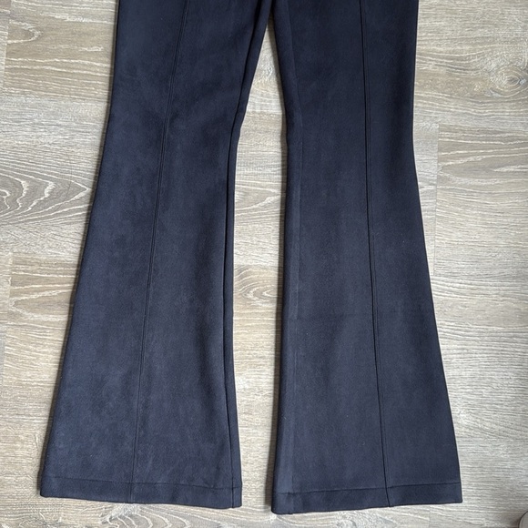 Spanx Faux Suede Flare Pants Medium - Picture 6 of 13